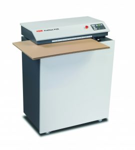 מגרסת קרטון HSM ProfiPack P425 ההופכת קופסאות משומשות לחומר ריפוד